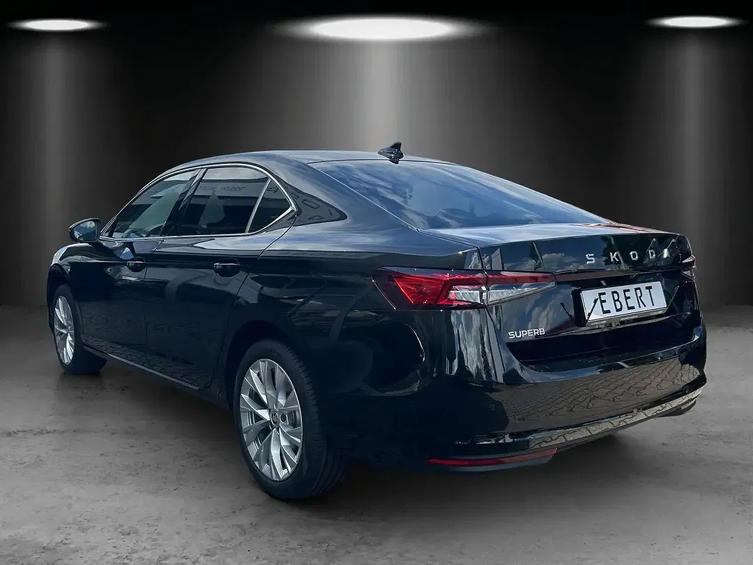Skoda Superb 2.0 TDI DSG Selection - Thumbnail 3