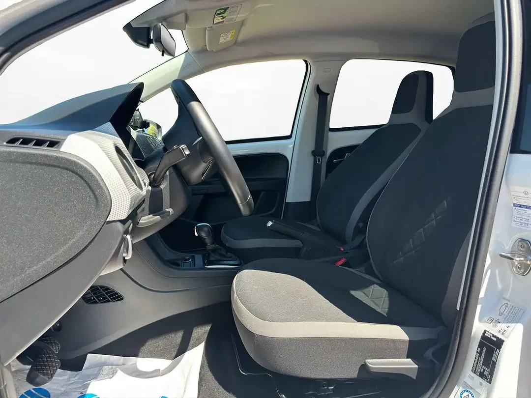 Volkswagen e-up! - foto 2