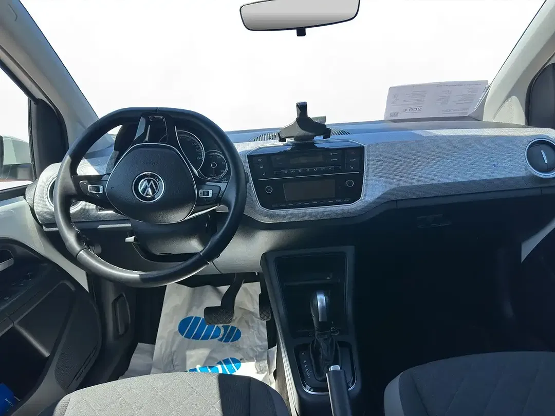 Volkswagen e-up! - Thumbnail 8