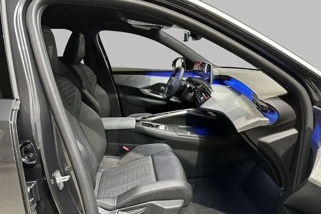 Peugeot 5008 145 Hybrid GT - Thumbnail 7