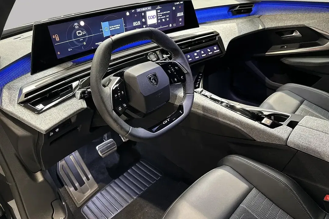 Peugeot 5008 145 Hybrid GT - Thumbnail 8