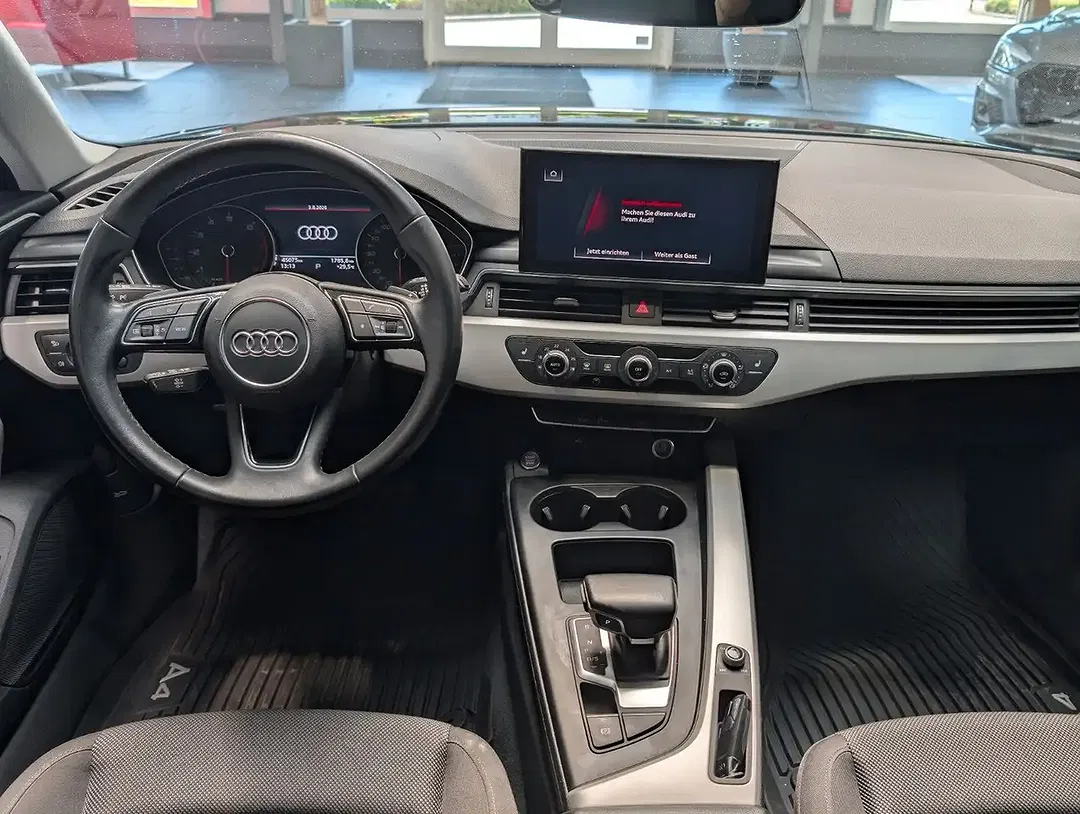 Audi A4 35 TFSI S tronic Avant - Thumbnail 8