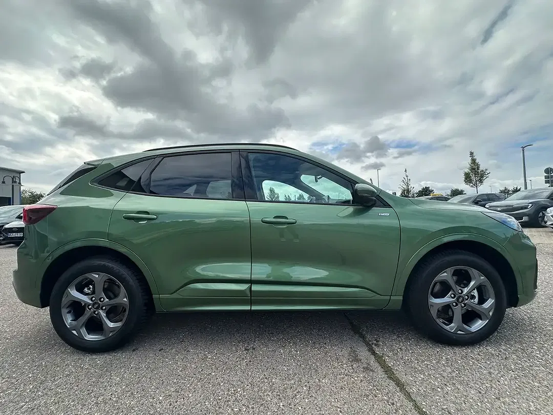 Ford Kuga 1.5 EcoBoost AUT ST-Line - Thumbnail 4