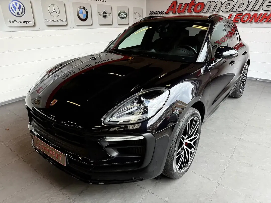 Porsche Macan Sport Chrono S - Thumbnail 1