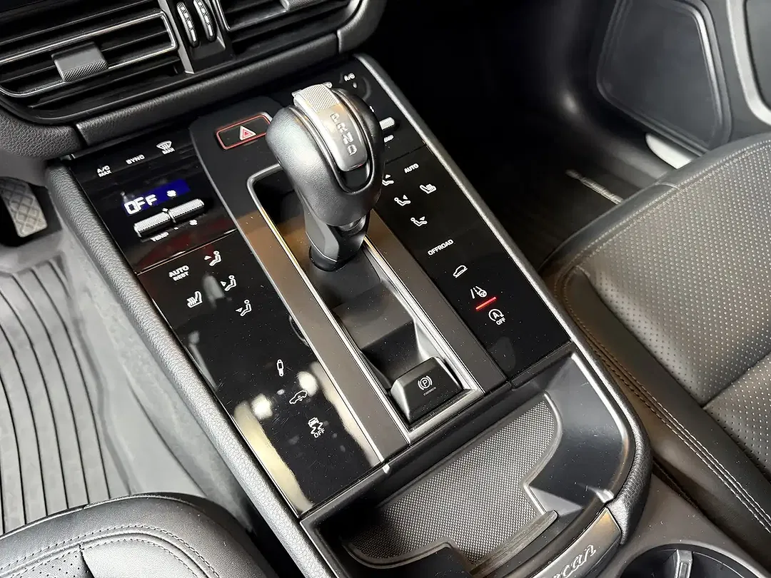 Porsche Macan Sport Chrono S - Thumbnail 10