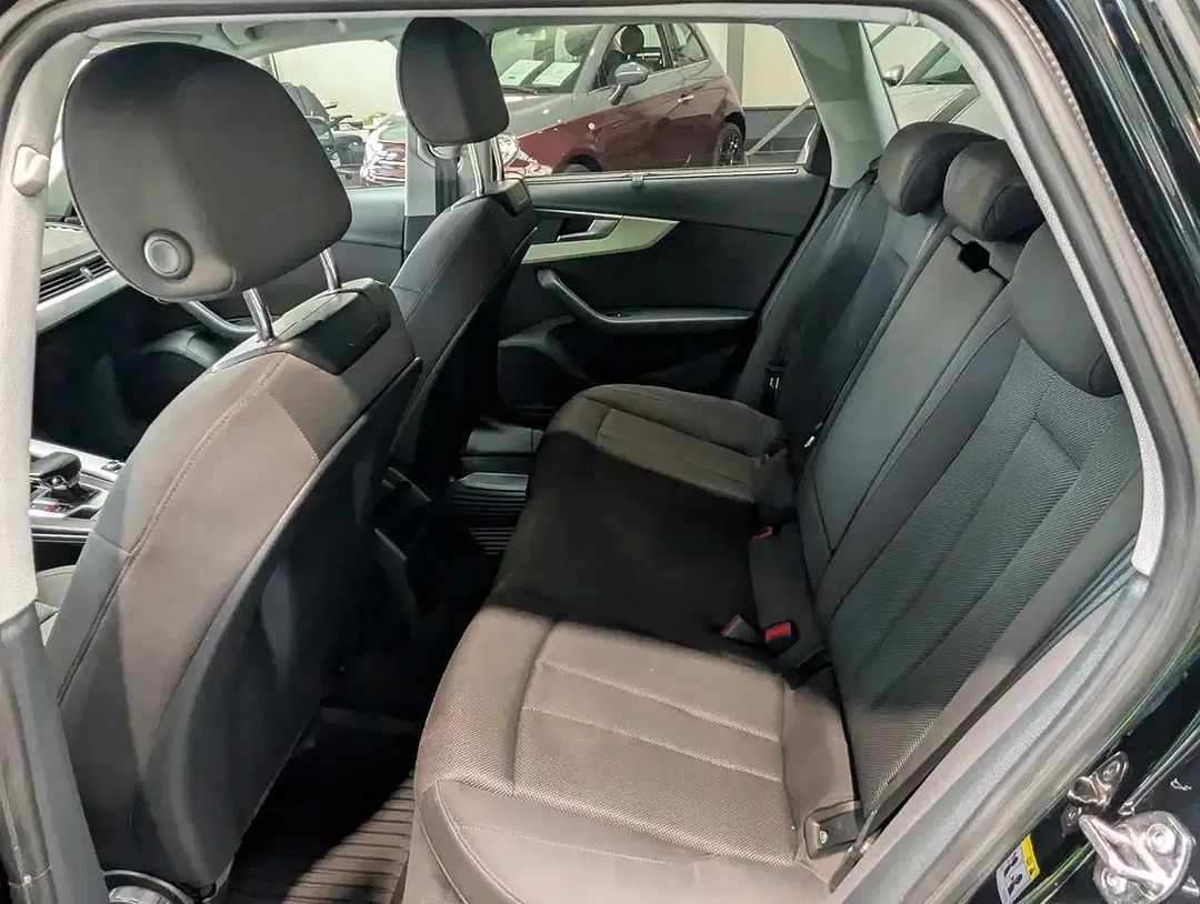 Audi A4 35 TFSI S tronic Avant - Thumbnail 9
