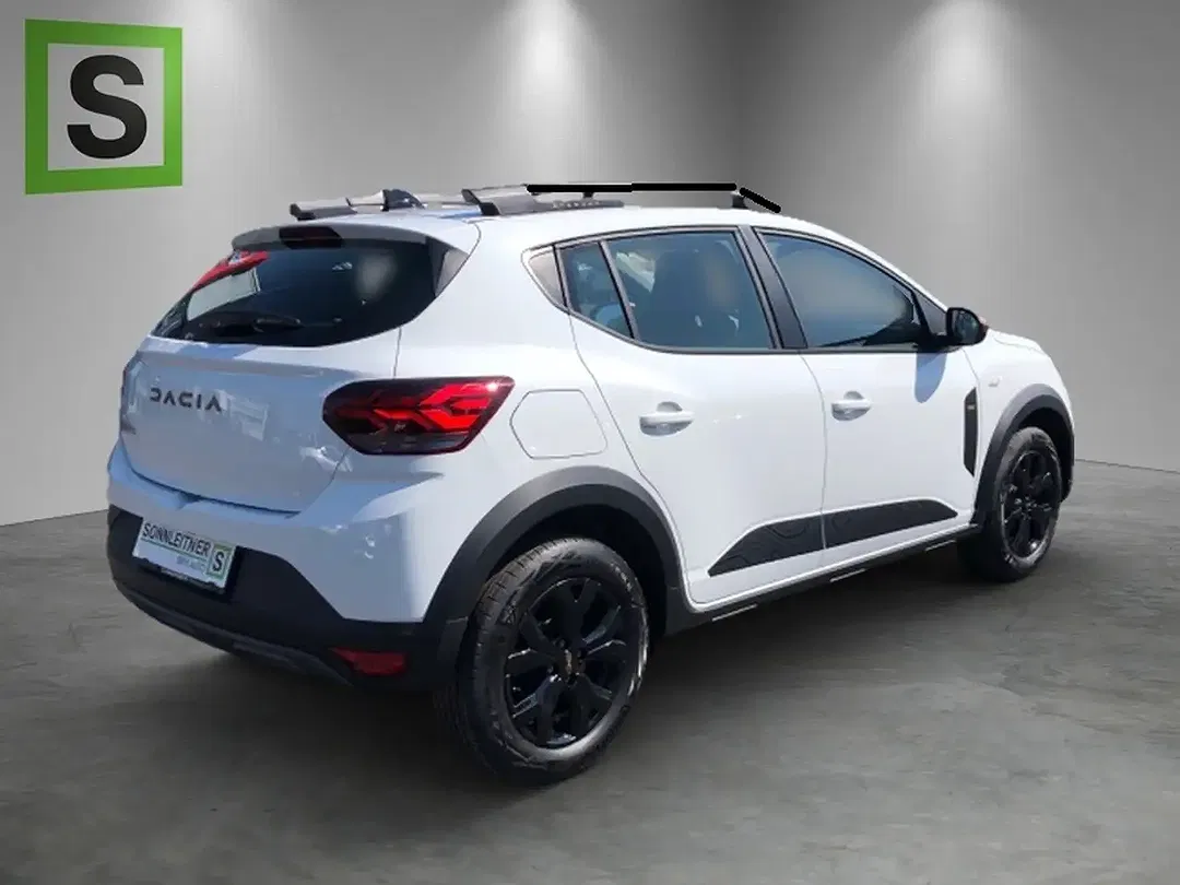 Dacia Sandero TCe Stepway Extreme+ - Thumbnail 3
