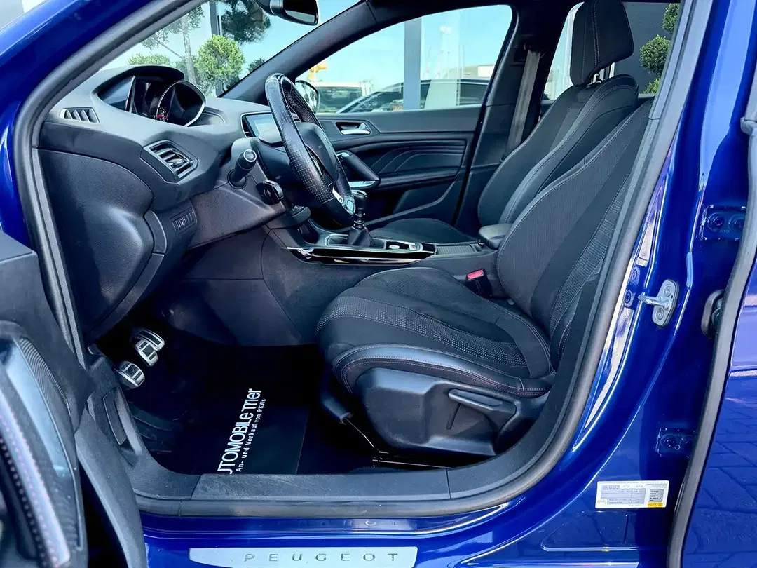 Peugeot 308 GT Line - Thumbnail 9