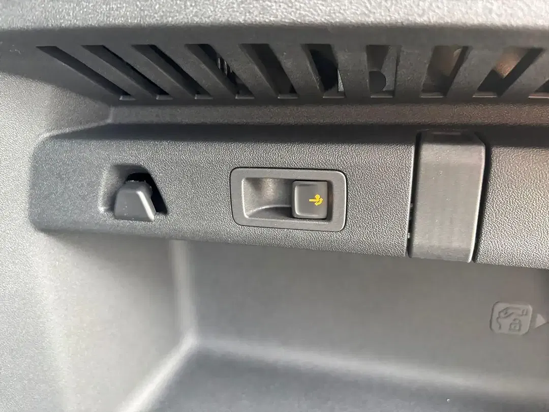 Skoda Elroq 50 Tour - Thumbnail 17