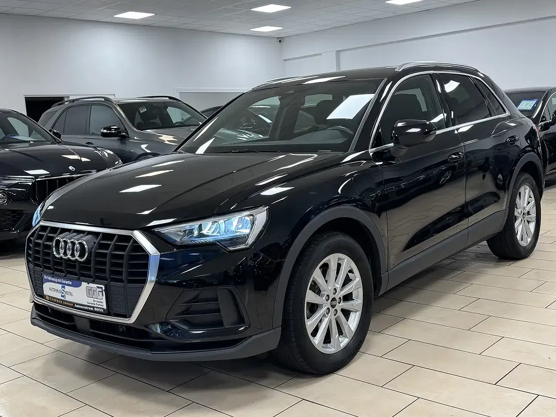 Audi Q3 45 TFSI e S line - foto 1