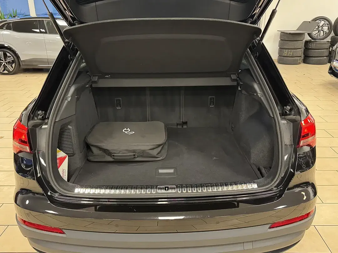 Audi Q3 45 TFSI e S line - Thumbnail 7