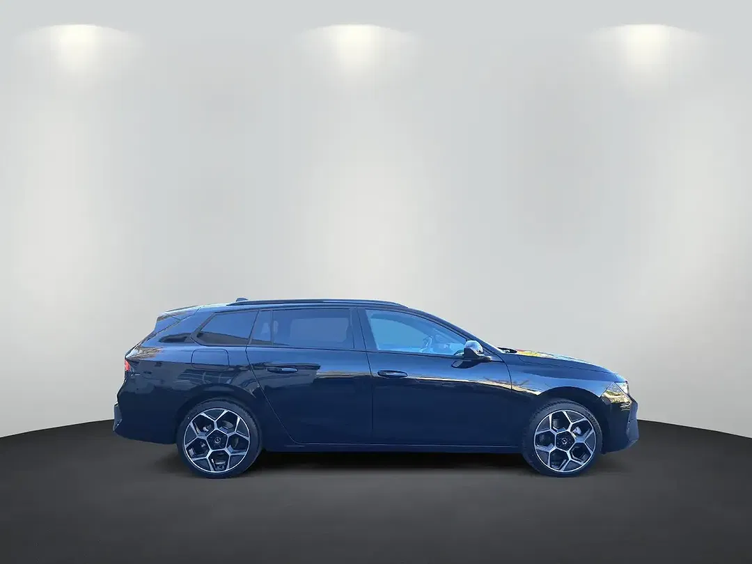 Opel Astra 1.5 D Ultimate Matrix LED - Thumbnail 5
