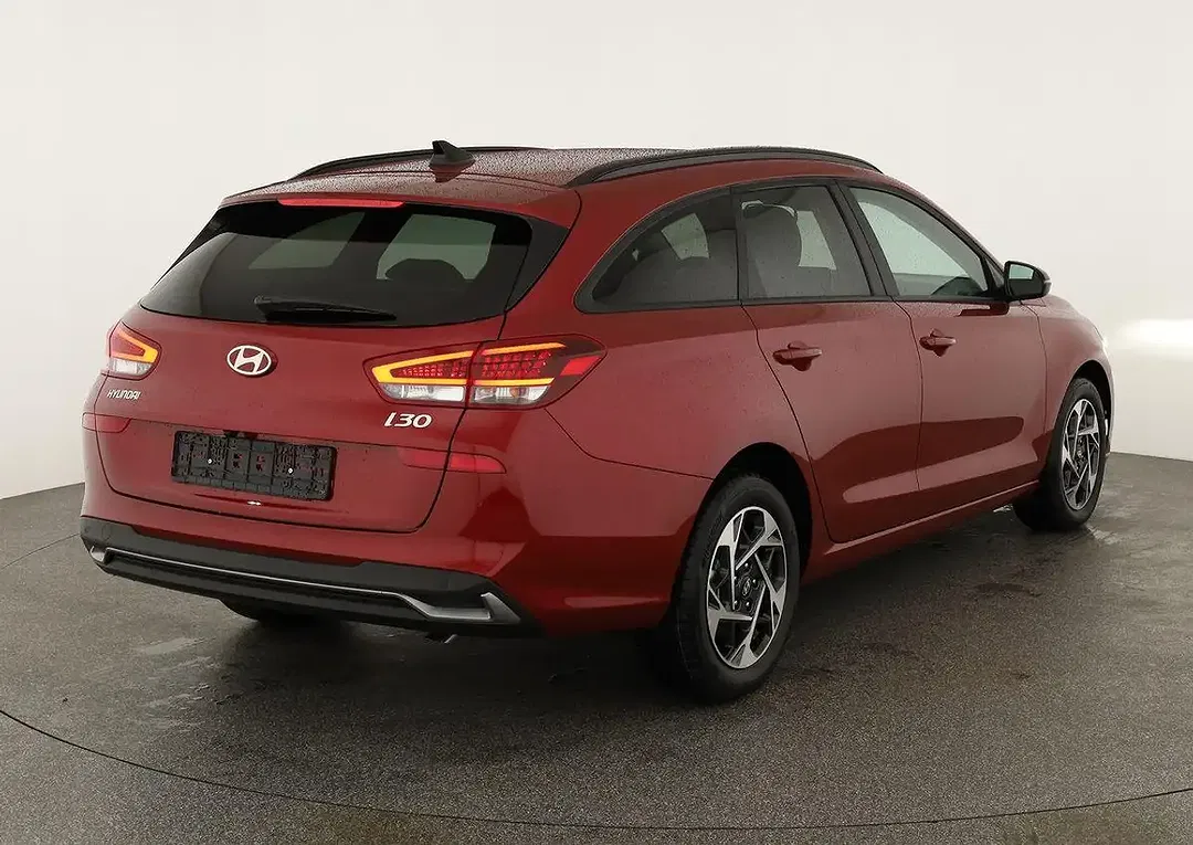 Hyundai i30 1.6 T-GDI DCT cw - Thumbnail 3