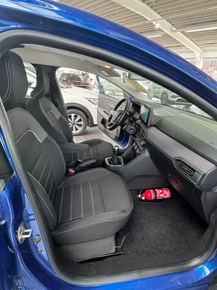 Dacia Sandero SCe - Thumbnail 7