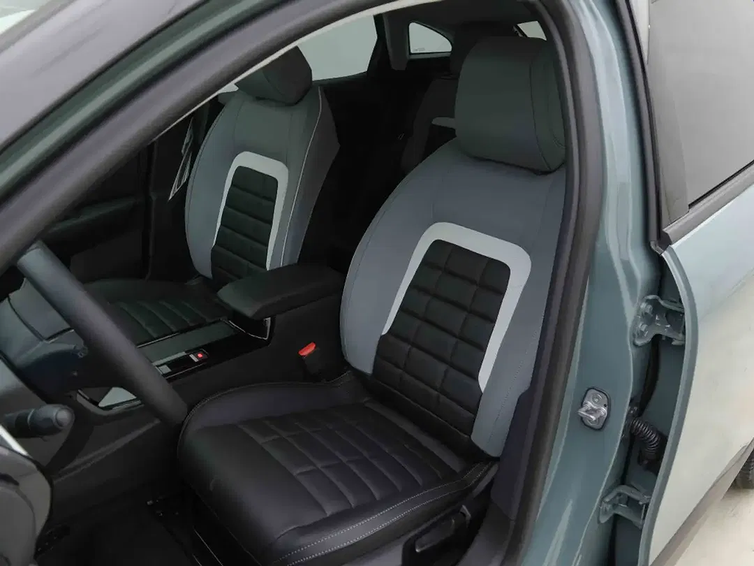 Citroen C4 Hybrid Max - Thumbnail 7