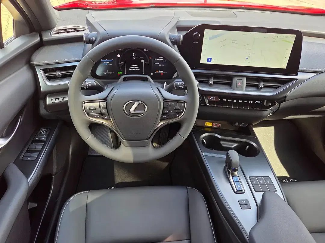 Lexus UX 300h F SPORT Design - Thumbnail 7