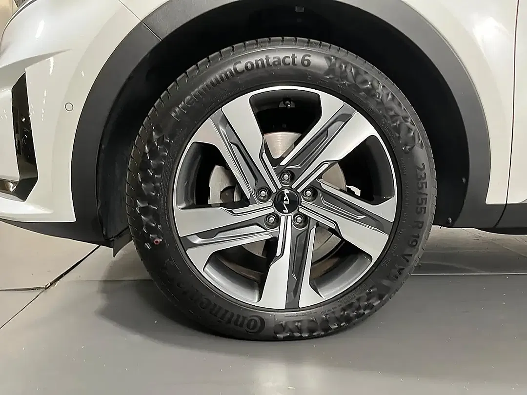 Kia Sorento 1.6 T-GDI PHEV Gold - Thumbnail 9