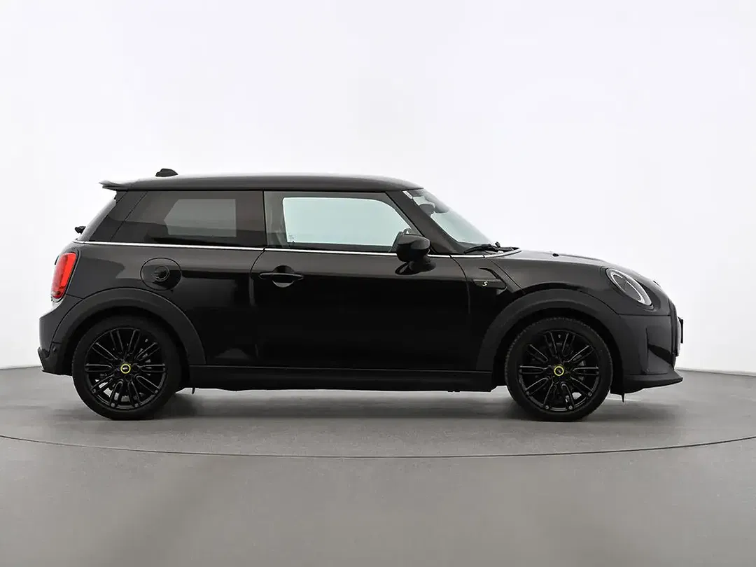 MINI Cooper SE Classic Trim - Thumbnail 8