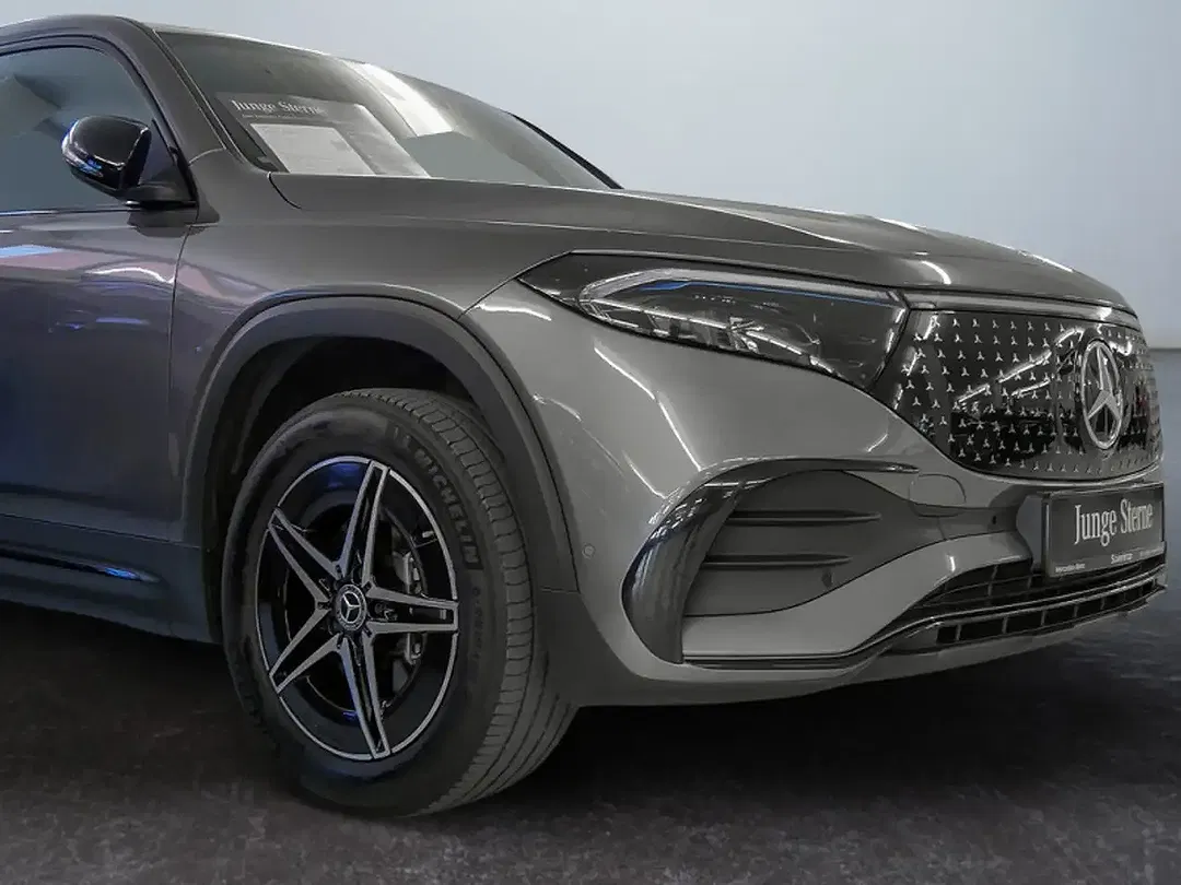 Mercedes-Benz EQB 250 AMG Night - Thumbnail 6