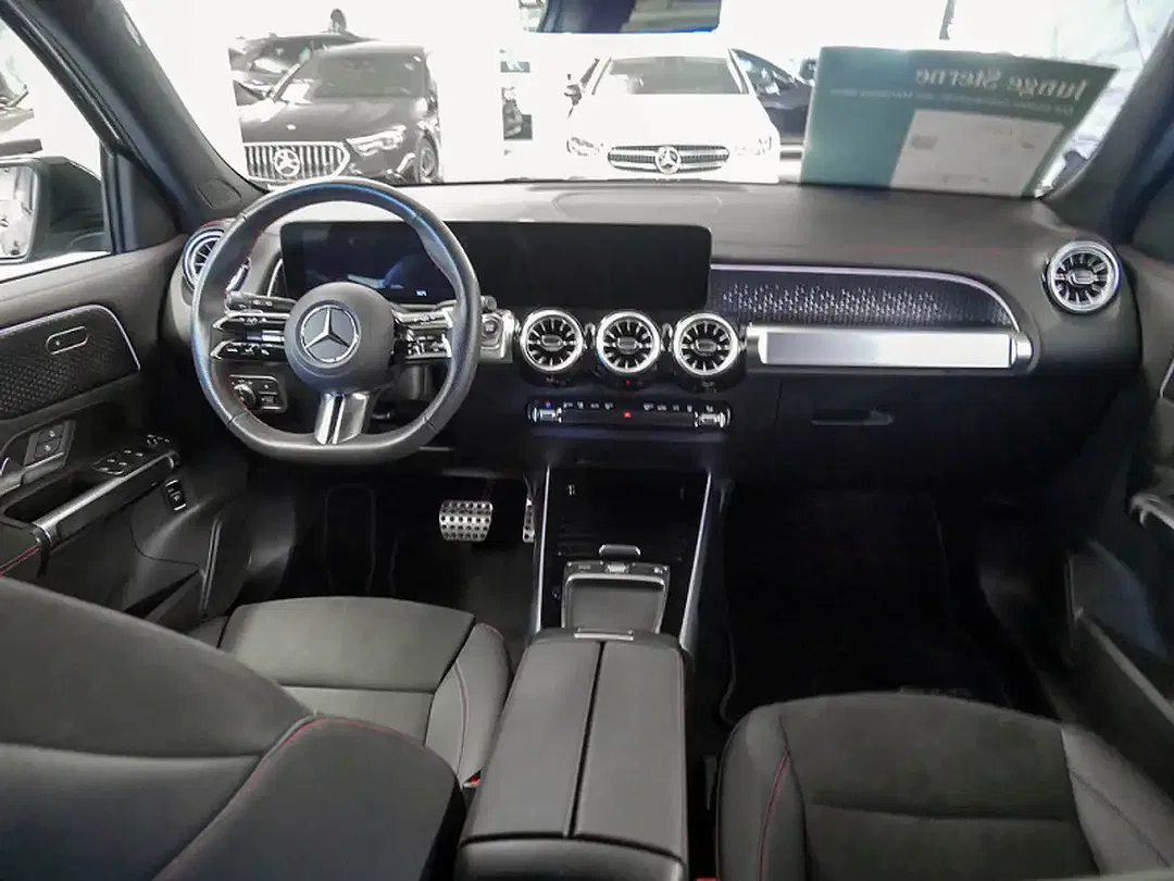 Mercedes-Benz EQB 250 AMG Night - Thumbnail 9