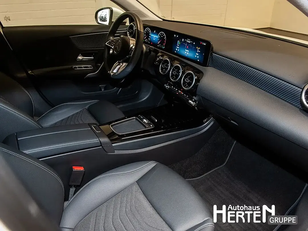 Mercedes-Benz A 180 Progressive - Thumbnail 6