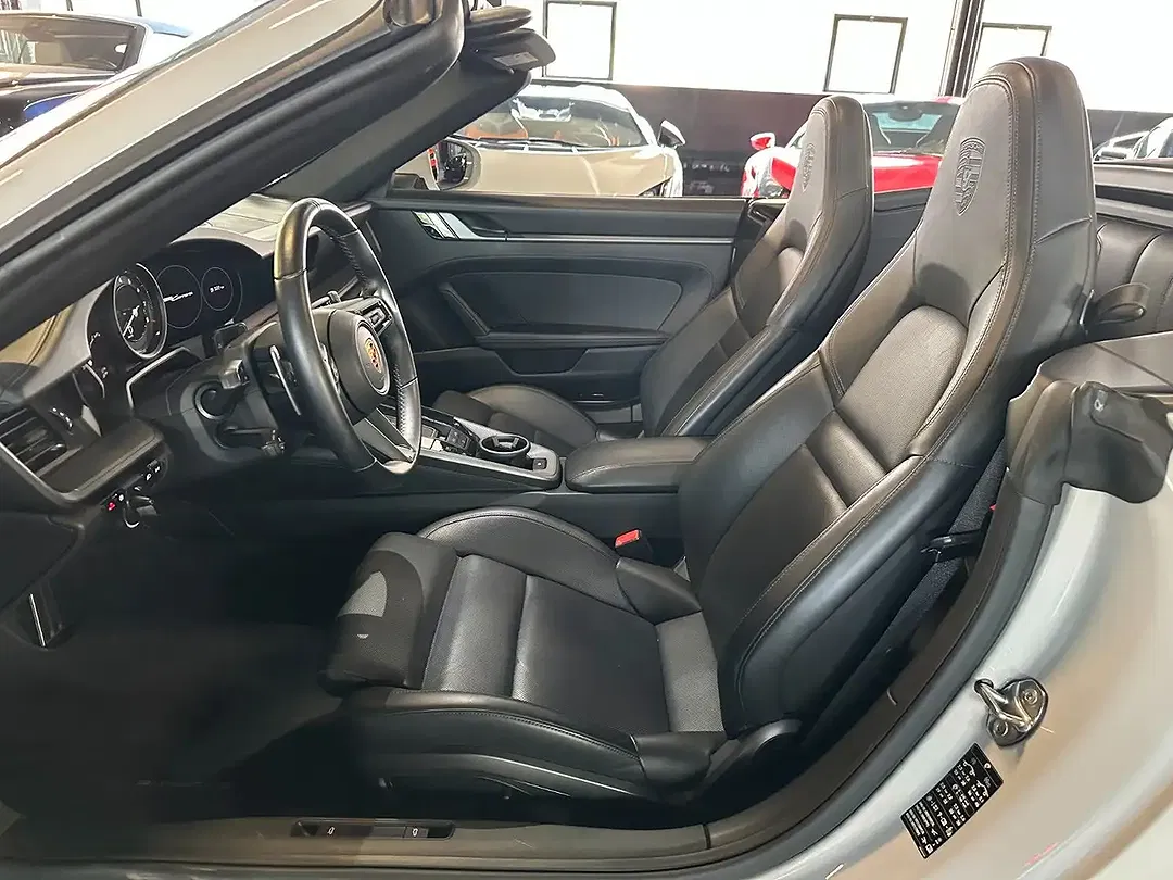Porsche 992 Carrera Cabriolet - Thumbnail 18