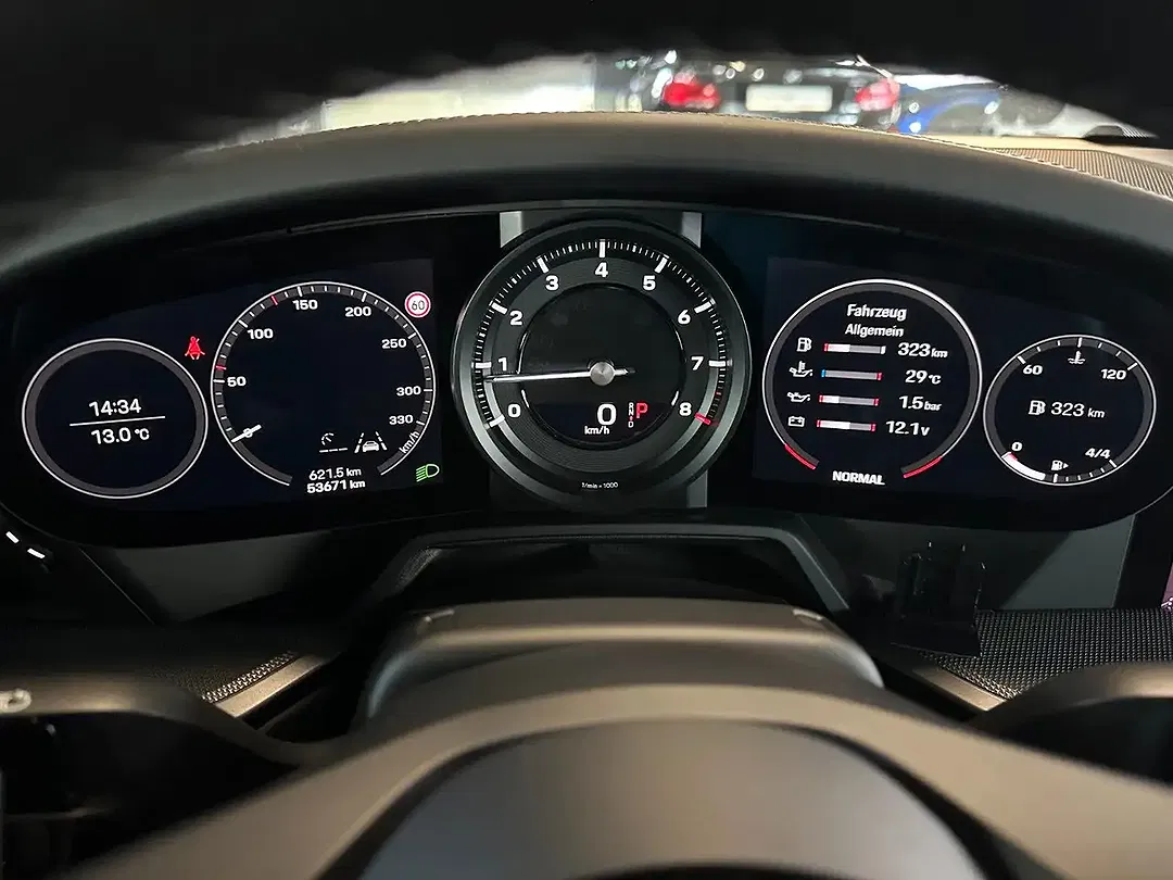 Porsche 992 Carrera Cabriolet - Thumbnail 20