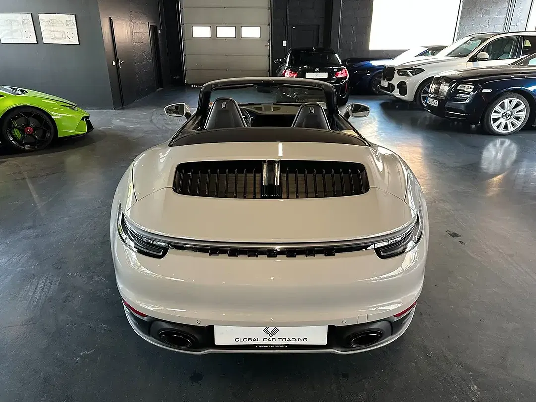 Porsche 992 Carrera Cabriolet - Thumbnail 7