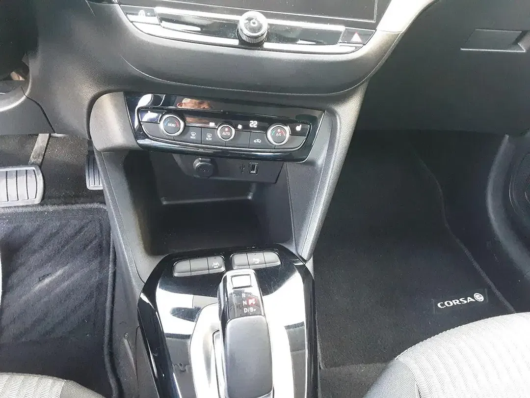 Opel Corsa Edition - Thumbnail 9