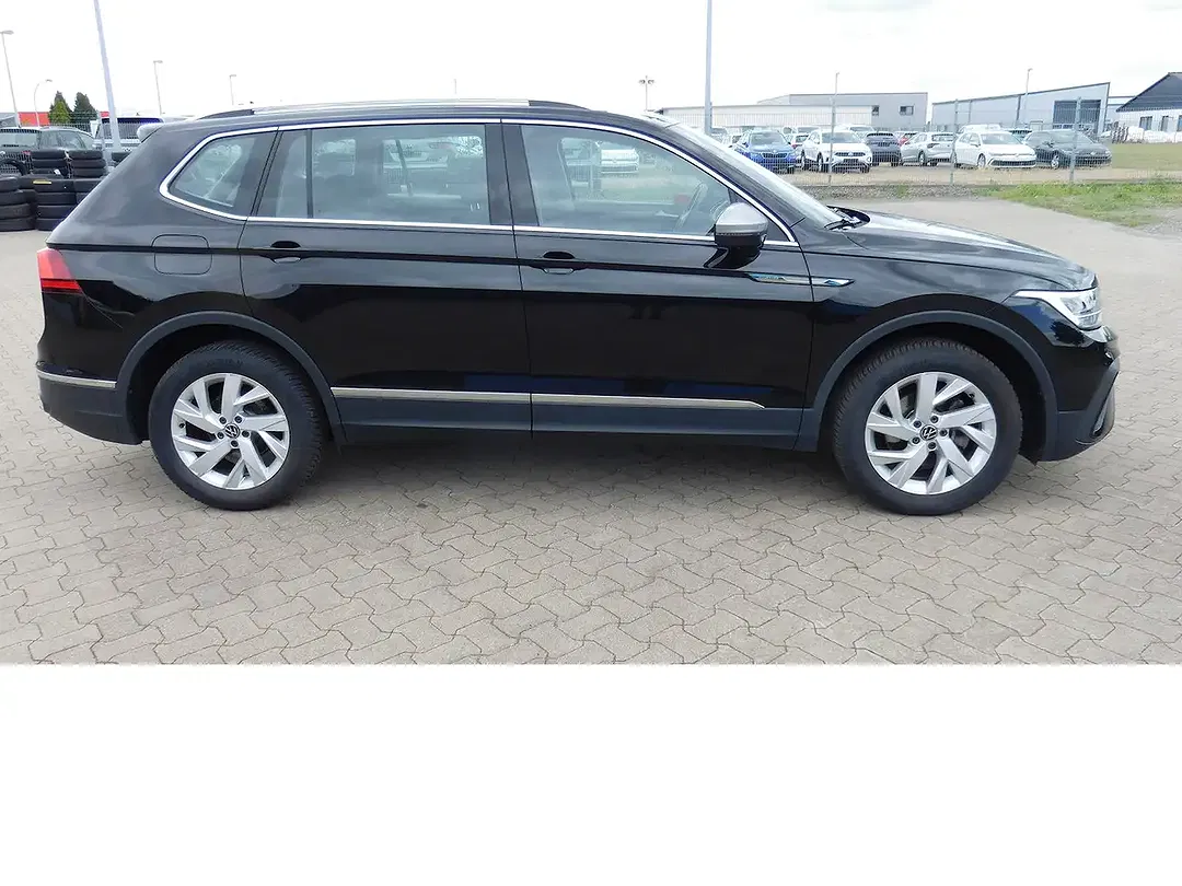 Volkswagen Tiguan Allspace 1.5 TSI DSG Life - Thumbnail 2