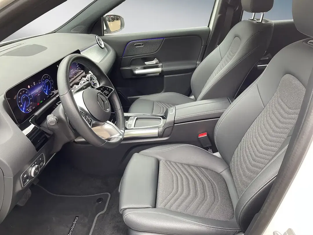 Mercedes-Benz EQA 350 4MATIC - Thumbnail 9