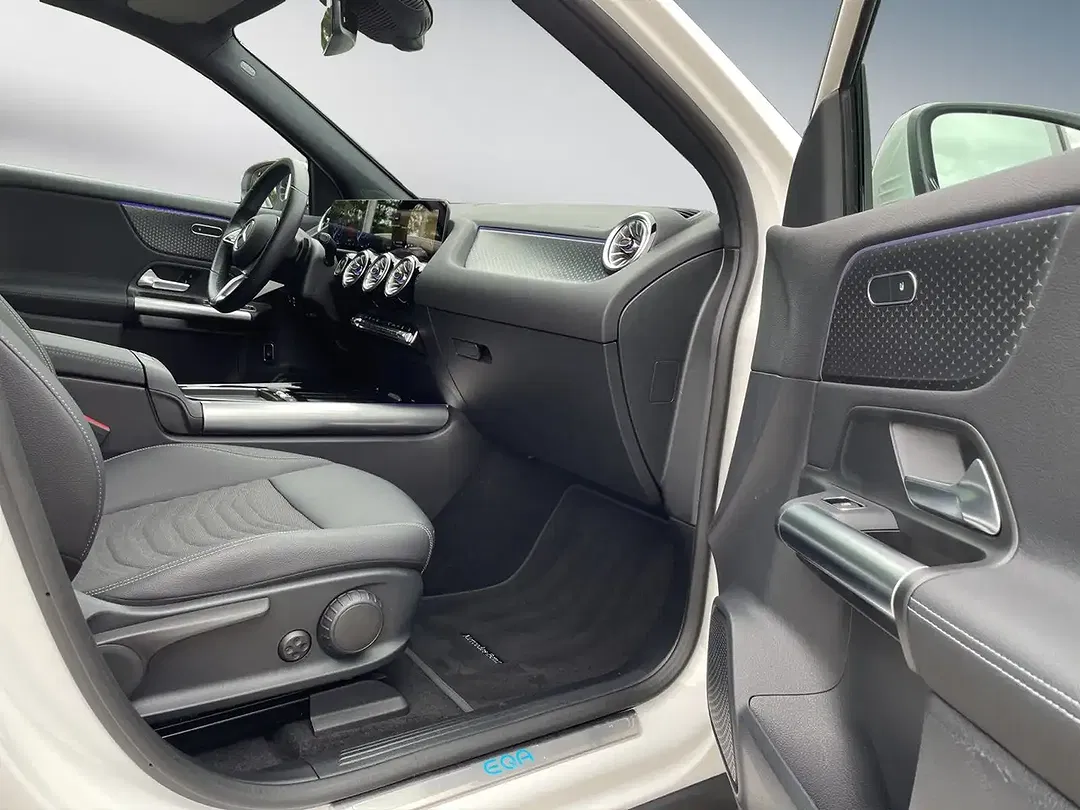 Mercedes-Benz EQA 350 4MATIC - Thumbnail 17