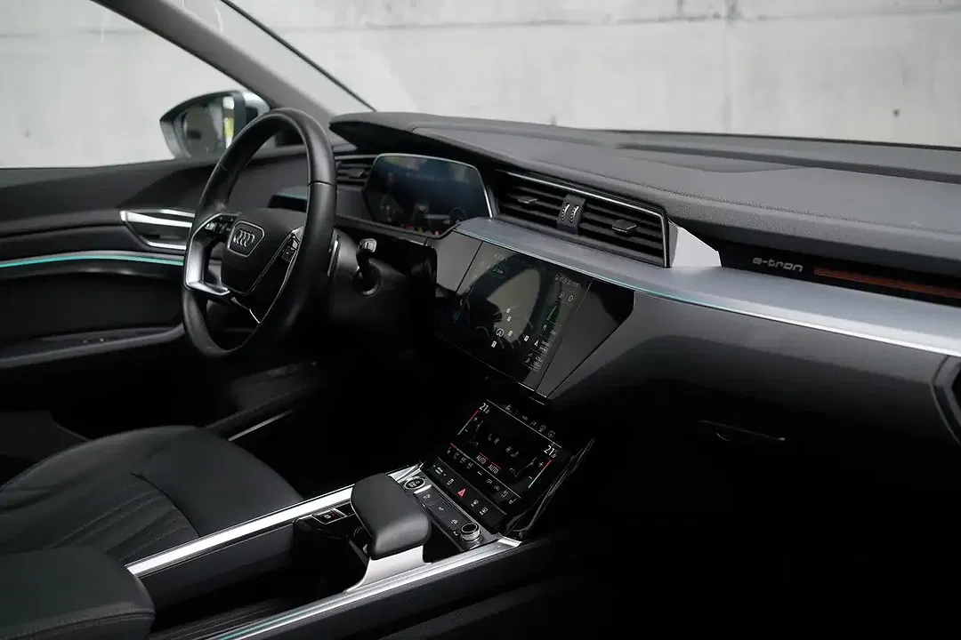 Audi Q8 e-tron 50 quattro Matrix LED advanced - foto 2