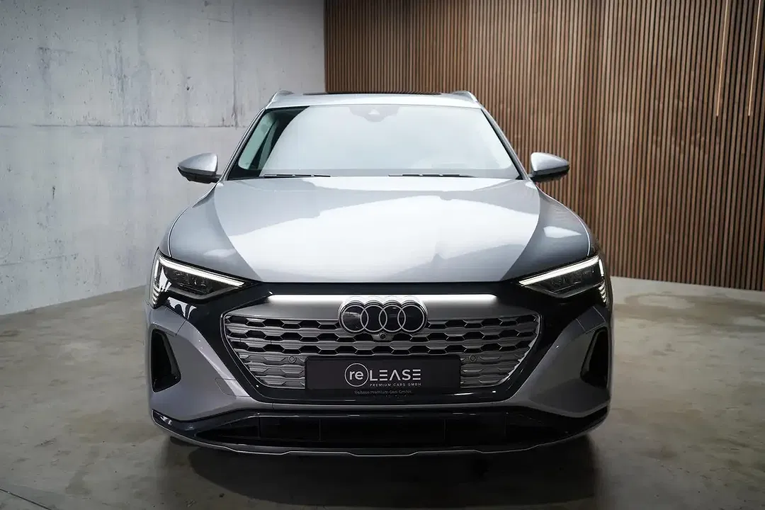 Audi Q8 e-tron 50 quattro Matrix LED advanced - Thumbnail 3