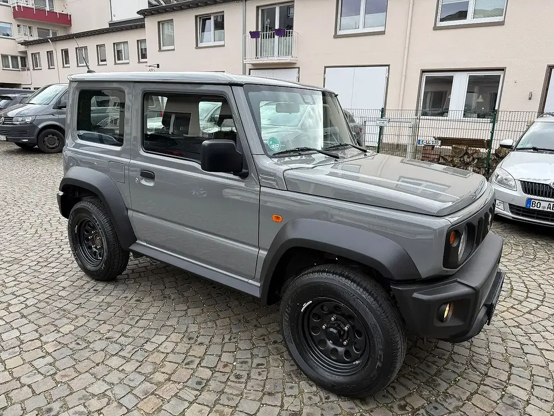 Suzuki Jimny AllGrip Comfort - foto 2