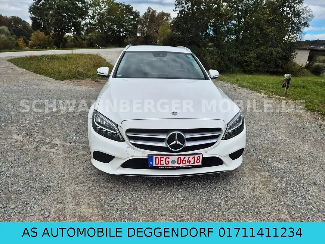Mercedes-Benz C 300 AUT - Thumbnail 2
