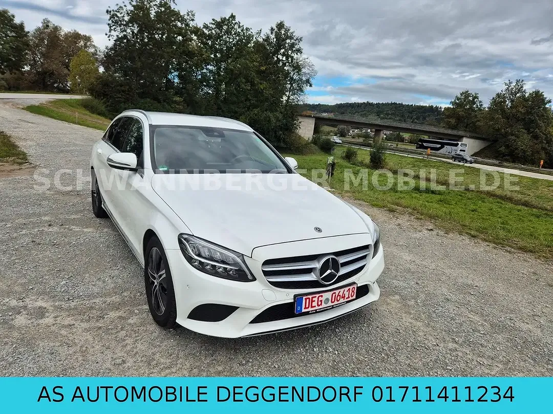Mercedes-Benz C 300 AUT - Thumbnail 4