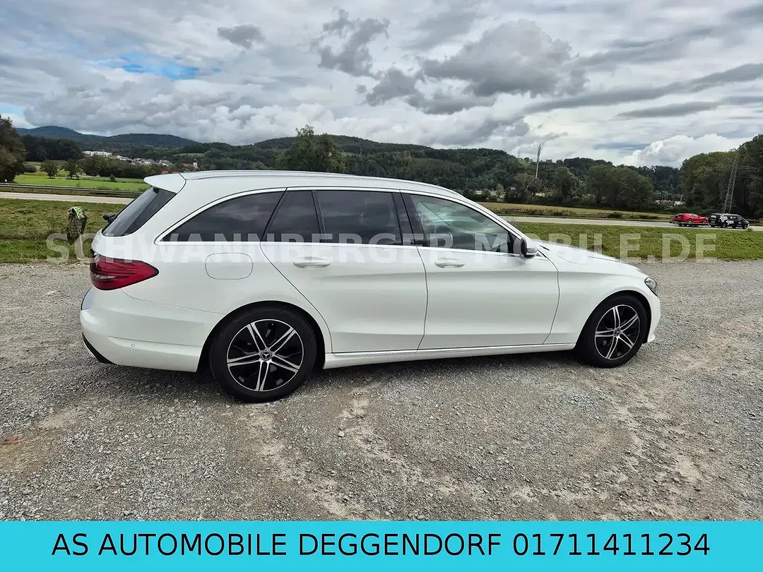 Mercedes-Benz C 300 AUT - Thumbnail 9