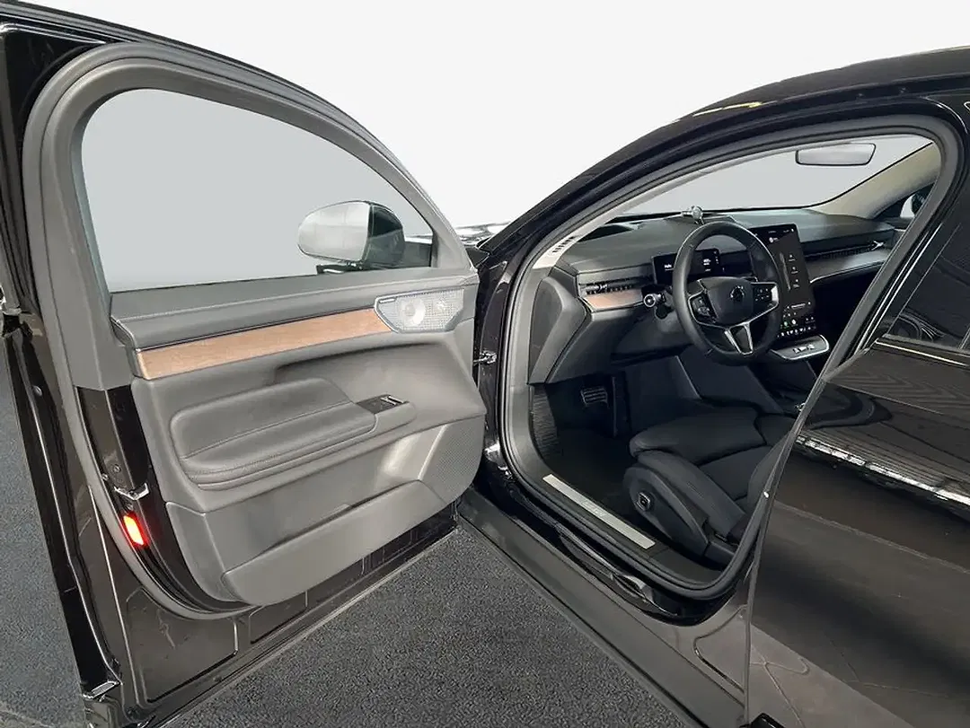 Volvo ES90 Single Motor Ultra - Thumbnail 9