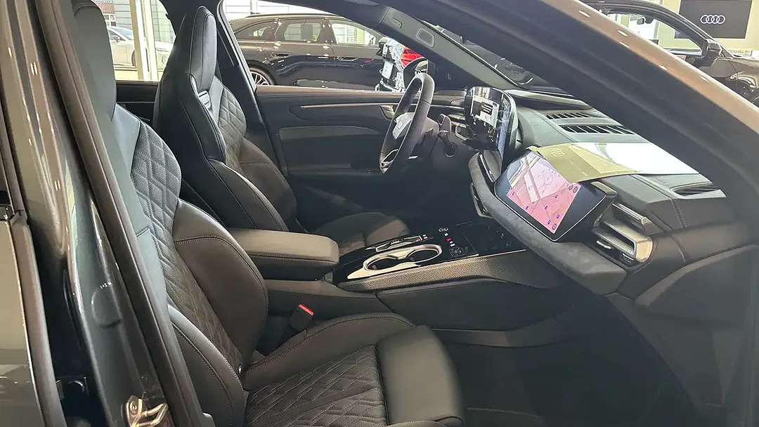 Audi A6 TDI S tronic quattro Avant - Thumbnail 10