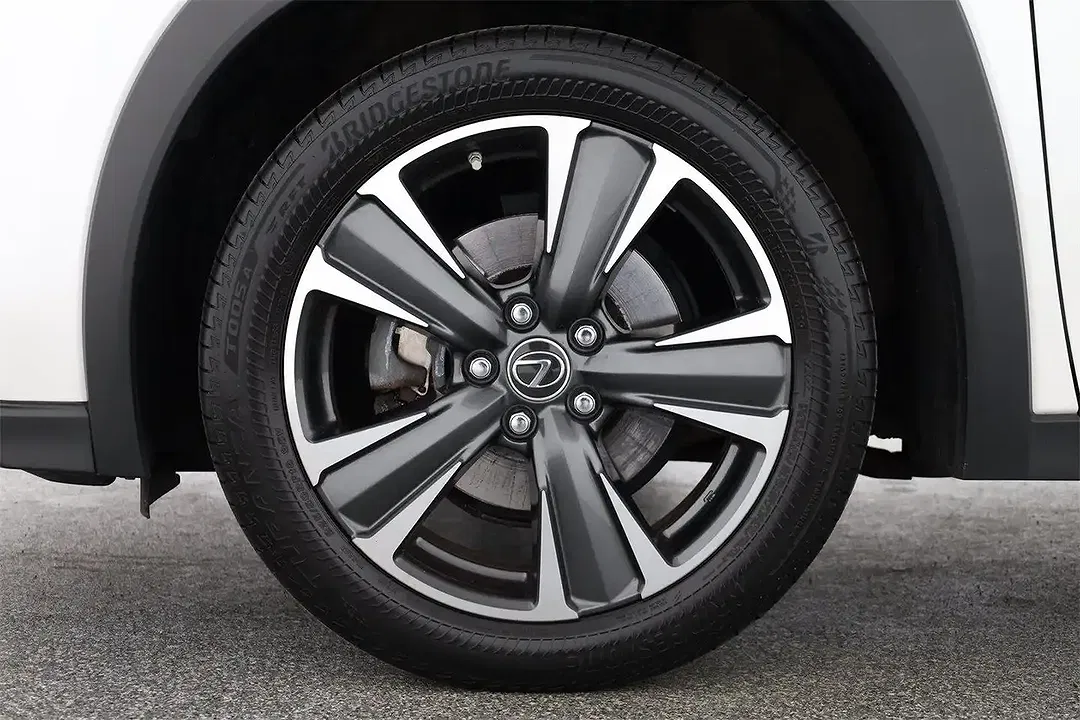 Lexus UX 250h Business - Thumbnail 10