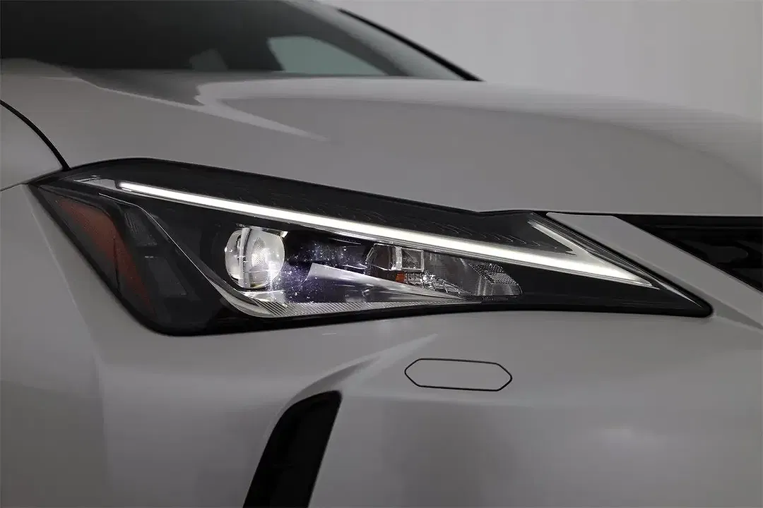 Lexus UX 250h Business - Thumbnail 8