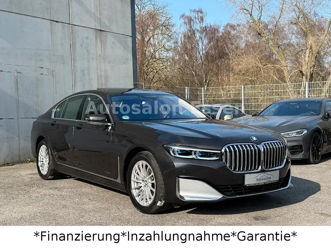 BMW 730 - Thumbnail 5