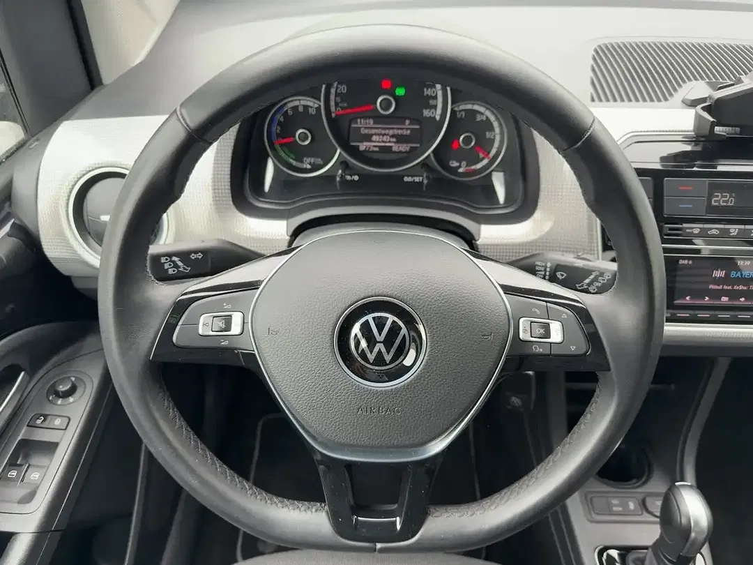 Volkswagen e-up! Style Plus - Thumbnail 9
