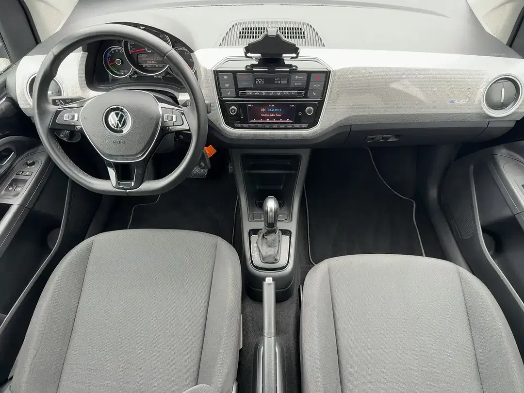 Volkswagen e-up! Style Plus - Thumbnail 8
