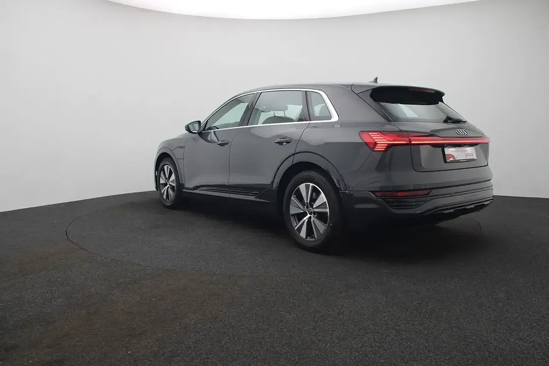 Audi Q8 e-tron 50 quattro advanced - Thumbnail 3