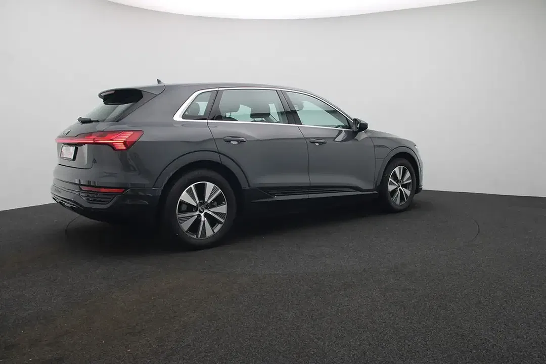 Audi Q8 e-tron 50 quattro advanced - Thumbnail 5