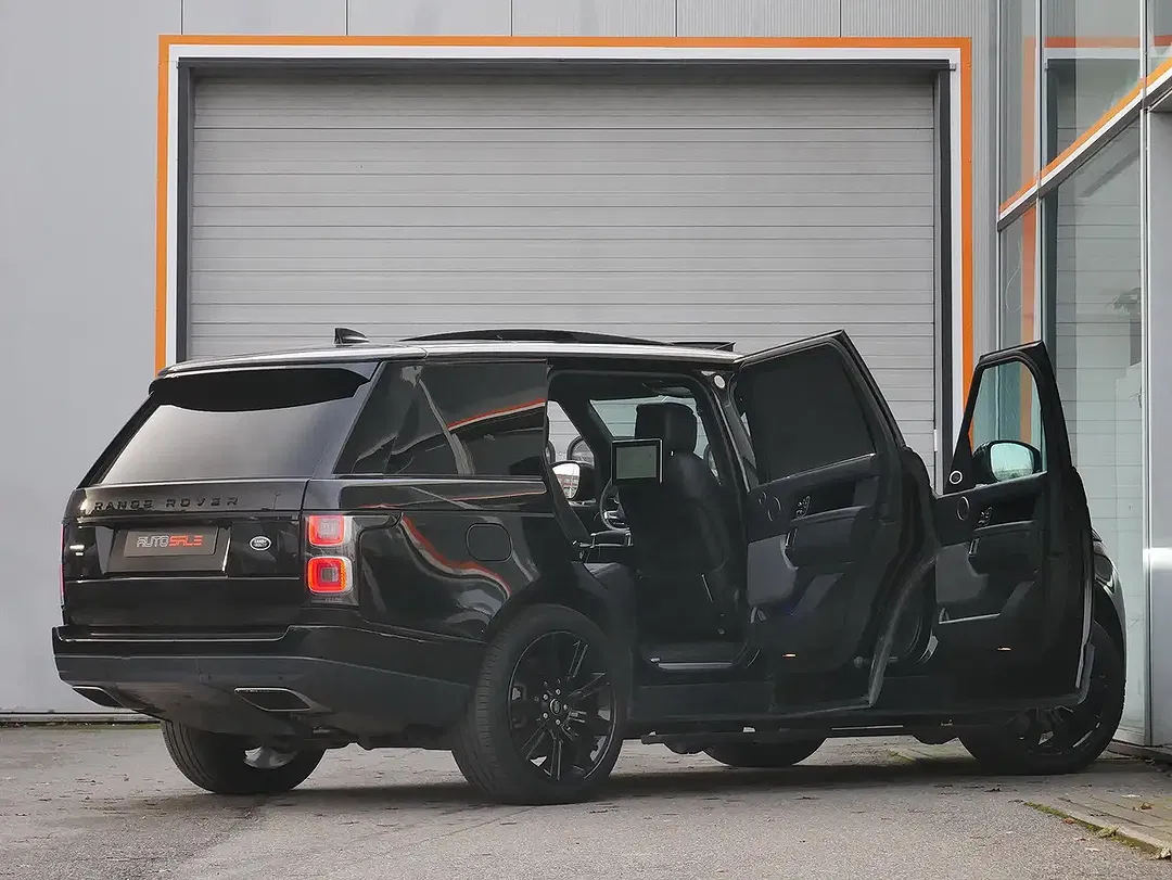 Land Rover Range Rover P400e Autobiography LWB - Thumbnail 4