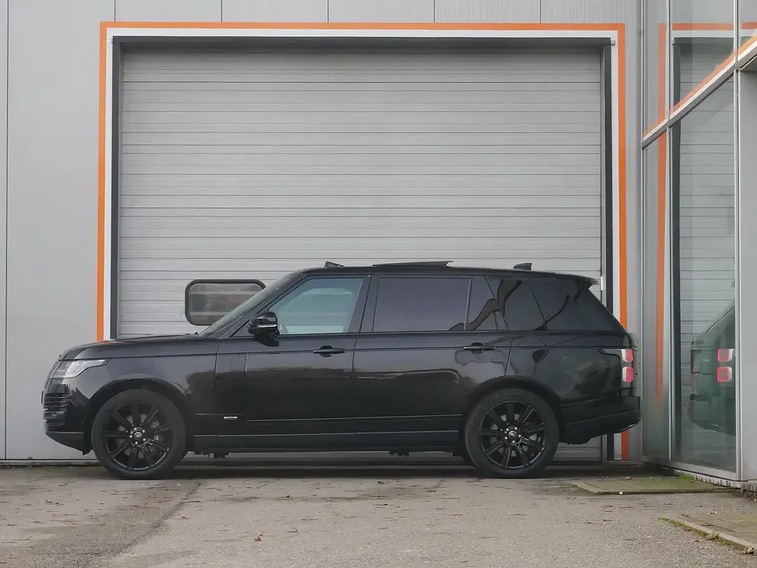 Land Rover Range Rover P400e Autobiography LWB - Thumbnail 9