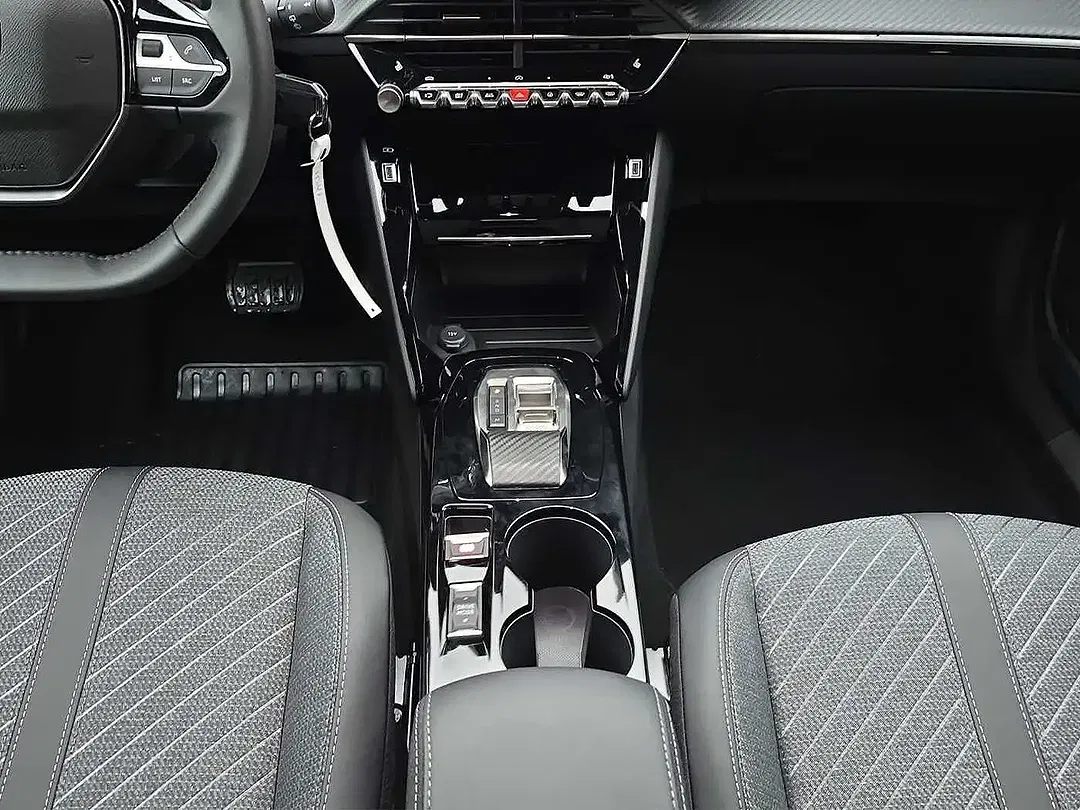 Peugeot 2008 Allure - Thumbnail 6